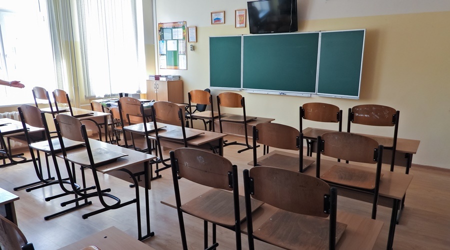 Две школы в Симферополе закрыли на карантин из-за коронавируса