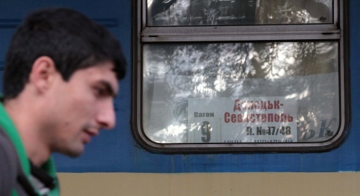 В Севастополь после месячного перерыва вновь начал ходить поезд из Донецка