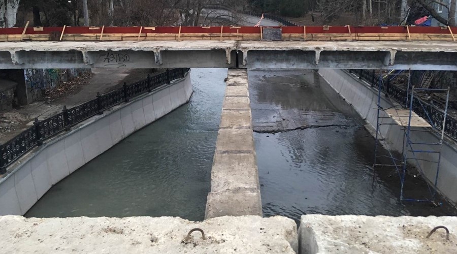 Власти назвали новый срок окончания ремонта моста на ул. Гагарина в Симферополе
