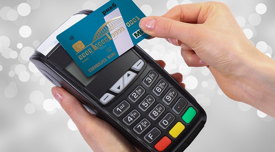 РНКБ предоставил возможность оплачивать покупки на рынках Крыма банковскими картами