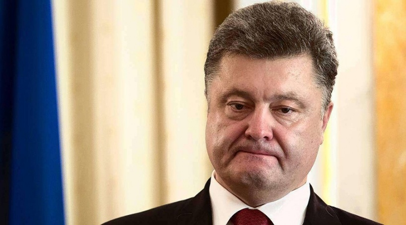 Порошенко после обвинений в госизмене заподозрил в том же Зеленского