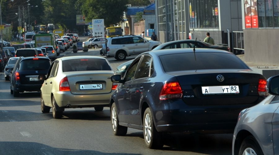 Турпотоку в Крым мешает недостаток номерного фонда и пробки в городах
