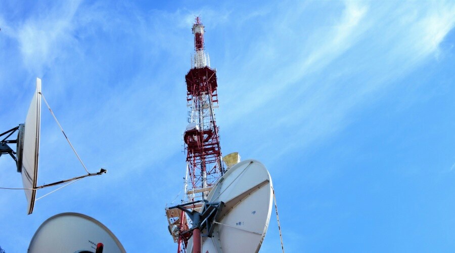 Украина планирует увеличить мощность радиовещания на Донбасс и Крым