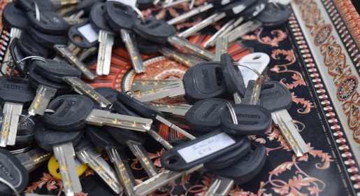 Более четырех десятков семей очередников получили ключи от новых квартир в Симферополе