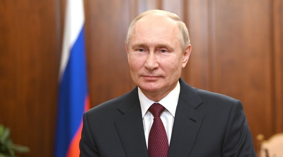 Путин наградил спасателя из Крыма медалью
