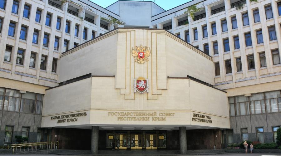 Крымские депутаты поддержали антитранссексуальные законопроекты
