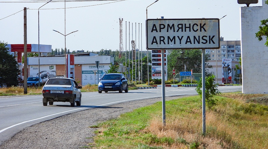 ПВО отработала по вражеским целям в Армянске на севере Крыма