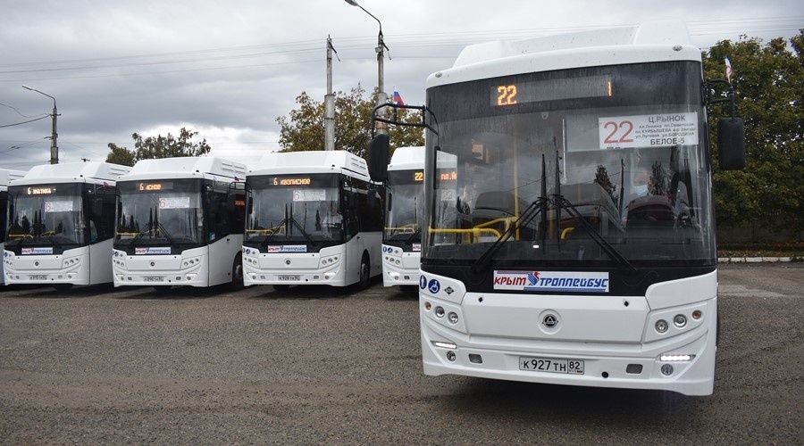 Сотня поступивших в Крым новых автобусов выйдет на маршруты Симферополя до конца года