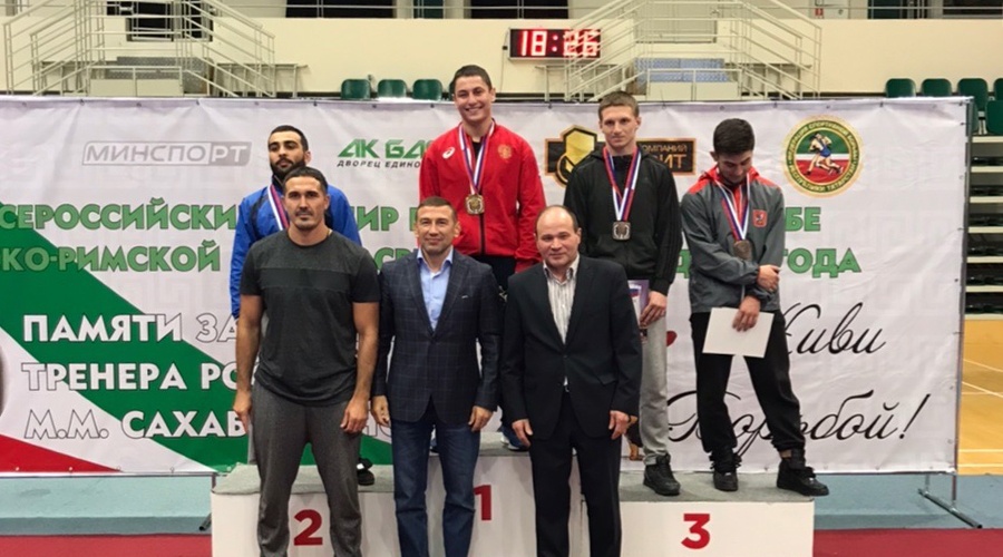 Крымчанин стал победителем Всероссийского турнира по греко-римской борьбе