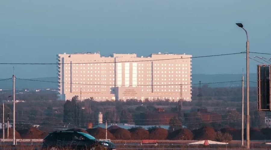 Крымский многопрофильный медцентр закупает услуги прачечной и техобслуживания лифтов