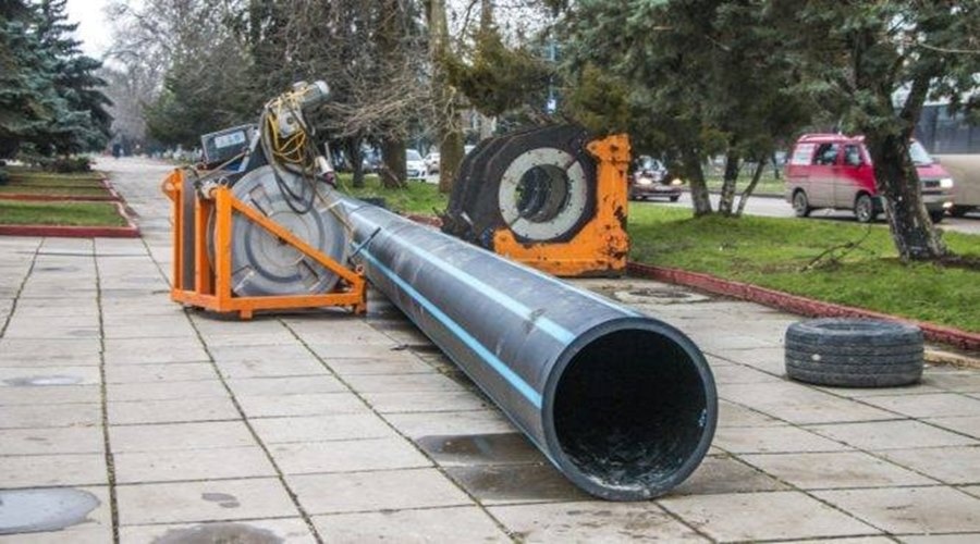Подрядчик заменит более 9 км водопровода в Керчи за 305 млн рублей