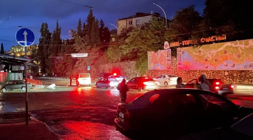 Власти Ялты запустили сбор средств для пострадавших от подтопления