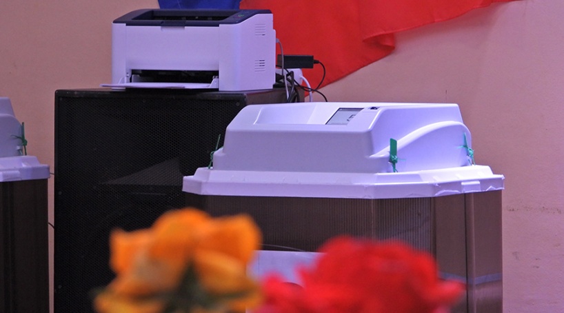 Избирательные участки на выборах президента открылись в Крыму без нарушений