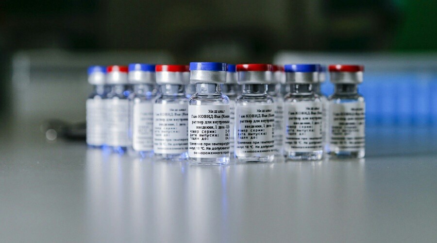 Российские регионы до конца месяца получат около полумиллиона доз вакцины от COVID-19