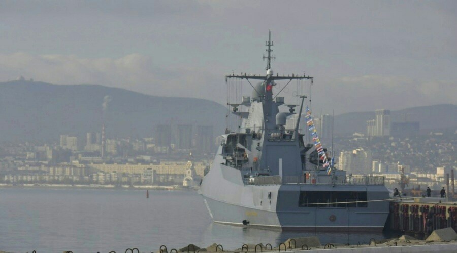 Черноморский флот подготовил корабли к непогоде