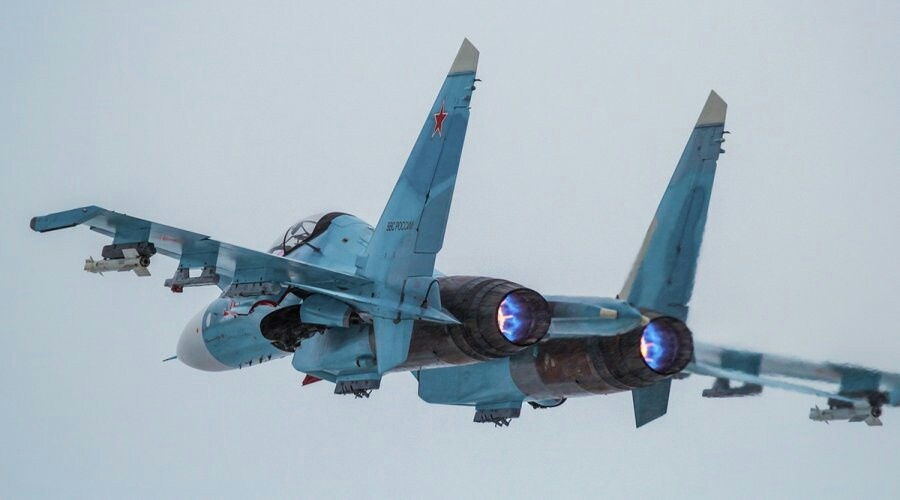 Морская авиация получит новейшие истребители Су-30СМ2