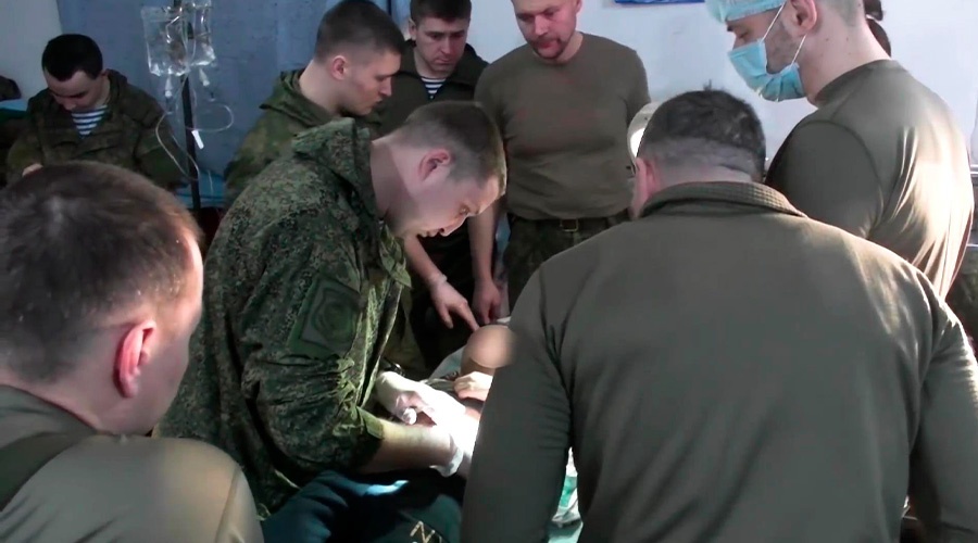 Побывавшие на Донбассе медики-добровольцы рассказали о своей работе