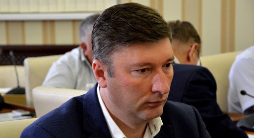 Глава Госкомнаца Крыма Смирнов подал в отставку
