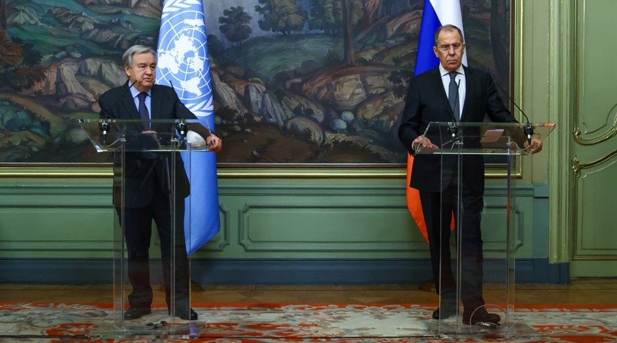 Лавров заявил об опасности применения Западом санкций в обход ООН