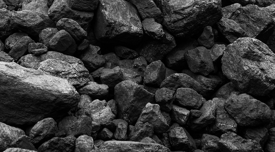 Очереди за углем зафиксированы в Польше спустя 19 дней после введения эмбарго против России