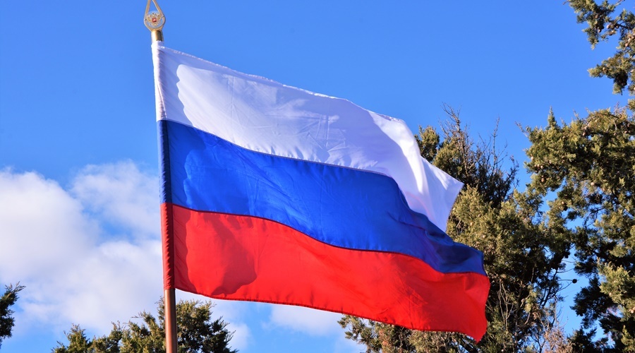 День государственного флага отмечается сегодня в России