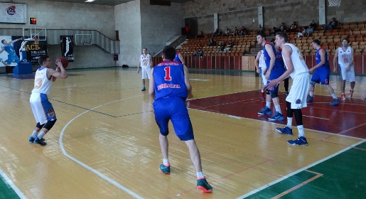 Симферопольский «Скилур» стал чемпионом Крыма по баскетболу среди мужских команд (ФОТО)