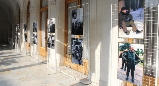Выставка редких фотографий лидеров кубинской революции открылась в Ливадийском дворце (ФОТО)