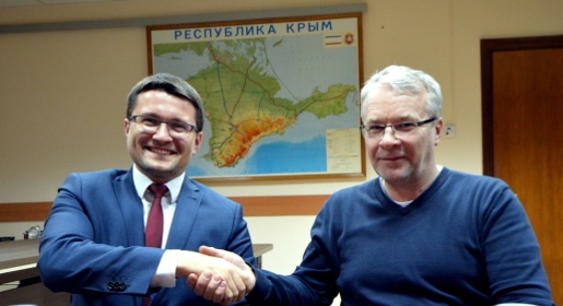 Служба автодорог Крыма подписала контракт с ЗАО «ВАД» на строительство автомобильных подходов к Крымскому мосту (ВИДЕО)