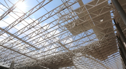 Строители уже смонтировали более половины металлоконструкций здания нового терминала аэропорта Симферополь (ФОТО)