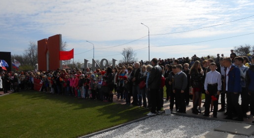 День освобождения Симферопольского района отметили в Мирном (ФОТО)