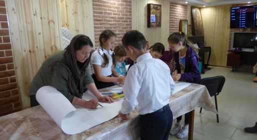 Экологическая акция «Экомон» компании «Монолит» охватила уже две тысячи крымских школьников и собрала 300 кг батареек (ФОТО)