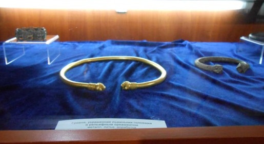 ФСБ представила в Центральном музее Тавриды изъятые у «черных археологов» ценности (ФОТО, ВИДЕО)