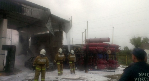 Площадь пожара на взорвавшейся в Джанкое автозаправке составила 40 кв. м
