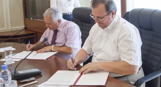 КФУ подписал договор о сотрудничестве с болгарской национально-культурной автономией Крыма