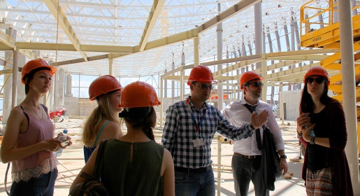 Студенты КФУ прослушали лекцию на месте строительства нового терминала аэропорта Симферополь