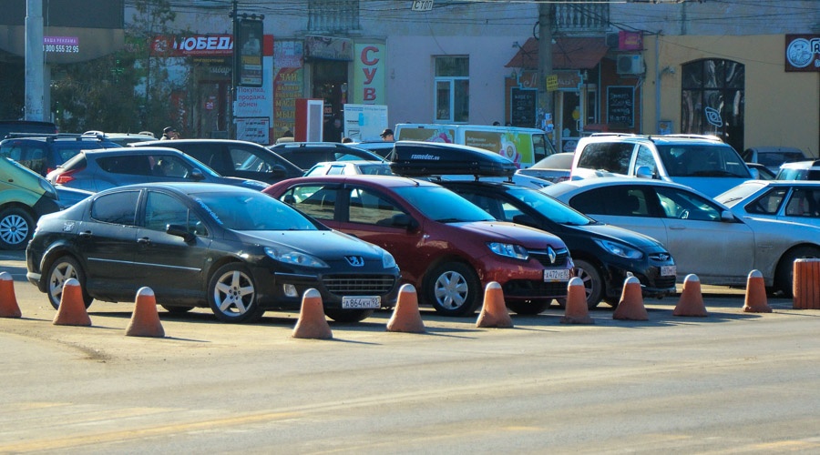 Директор компании-оператора платных парковок задержан в Симферополе