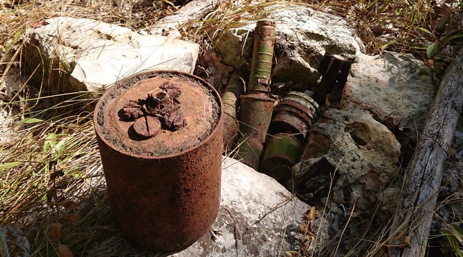 Семь боеприпасов времен войны нашли в Севастополе