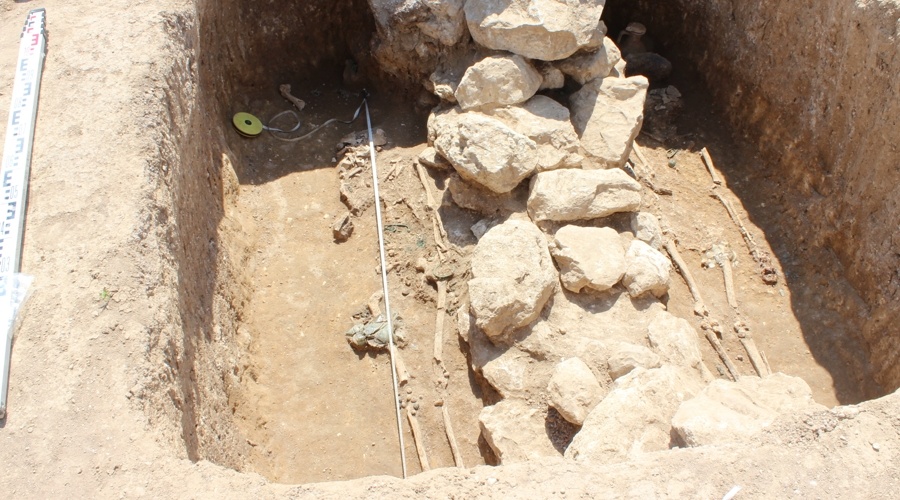 Археологи нашли драгоценности в позднескифском могильнике Крыма