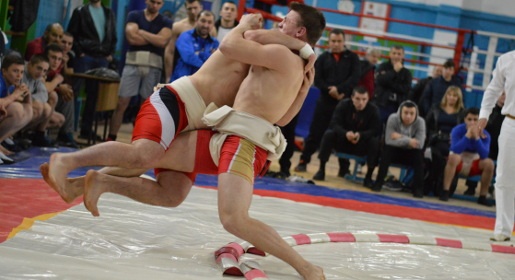 Призёры чемпионата Крыма по сумо определены в Бахчисарае