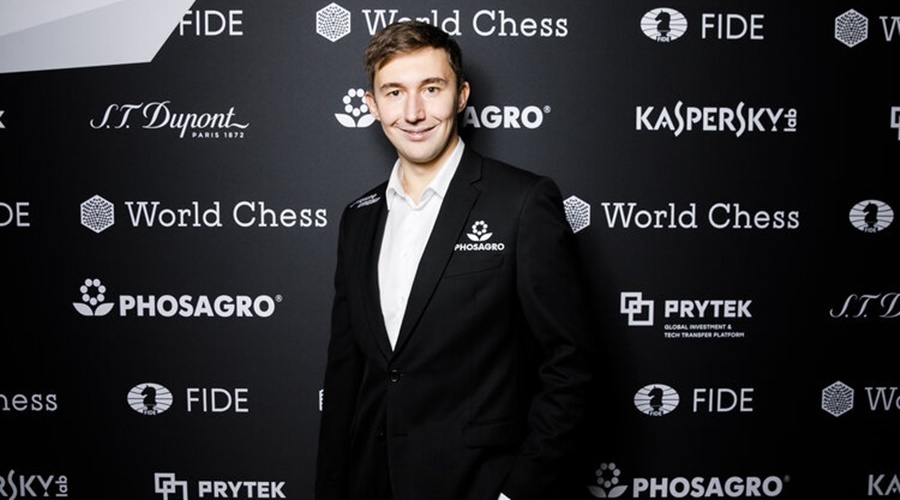 Шахматист Сергей Карякин передаст крымским врачам деньги и защитные средства