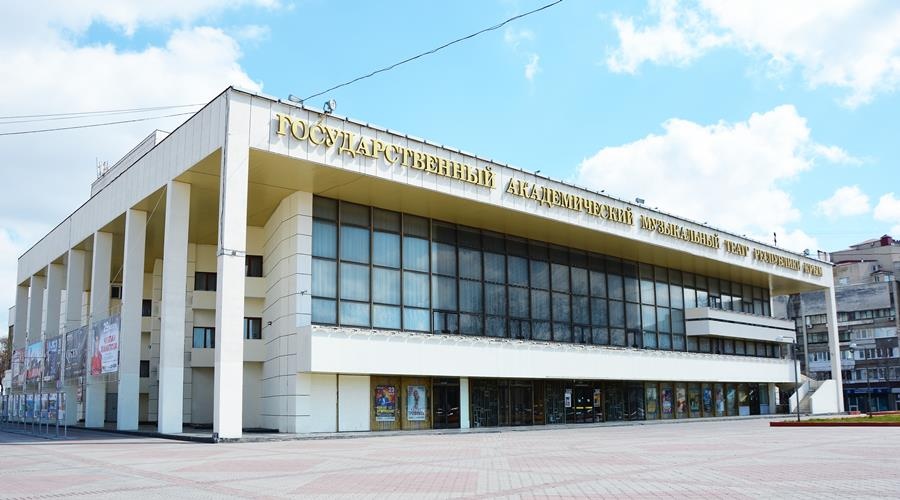 Крымский музтеатр будет показывать спектакли онлайн