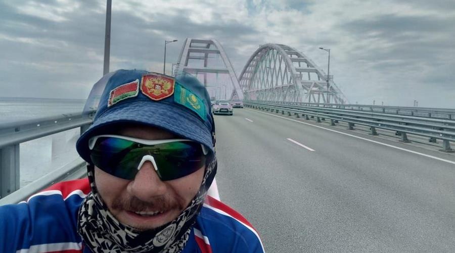 Учитель физкультуры из Томской области проехал 5 тыс км на велосипеде до Крыма