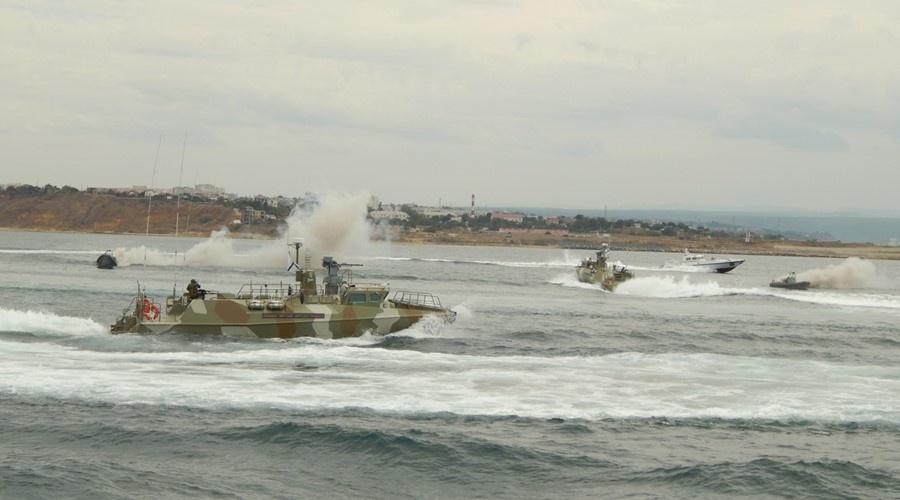Отряд боевых катеров ЧФ отработал перехват вражеских судов в Чёрном море