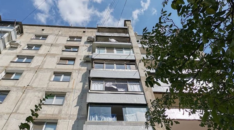 Пьяный мужчина сбросил собутыльницу с восьмого этажа в Симферополе