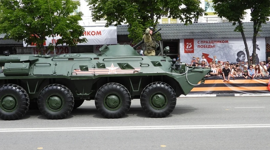 Военный парад 9 мая и шествие «Бессмертного полка» не будут проводиться в Крыму