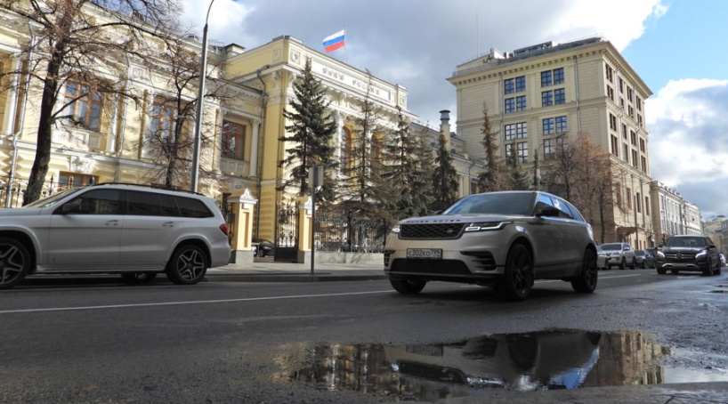 ЦБ РФ разъяснил правила выкупа гривен у беженцев с Украины