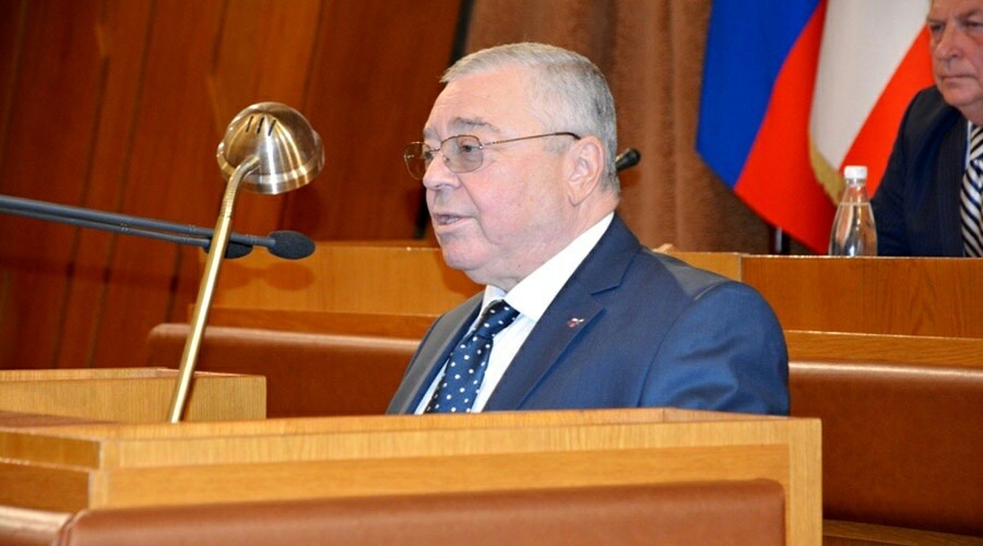 Аксёнов назвал невосполнимой утратой смерть главы Общественной палаты Крыма