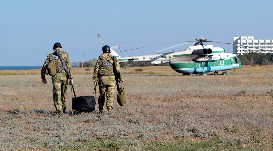 Спецназ учился задерживать прорвавшихся в Крым со стрельбой контрабандистов