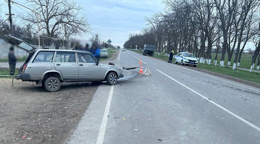 Двое детей пострадали в ДТП в Черноморском районе