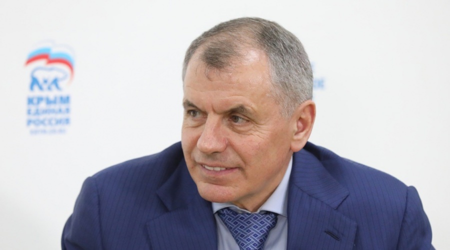 Константинов вышел в лидеры медиарейтинга глав региональных парламентов
